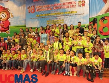 Báo Dân Trí - Việt Nam đoạt cúp Siêu vô địch tại cuộc thi UCMAS Quốc tế