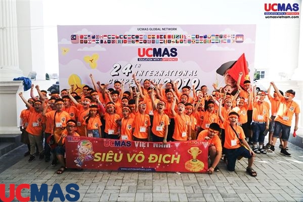 UCMAS Việt Nam - Cuộc thi học sinh giỏi UCMAS:
UCMAS Việt Nam là một tổ chức giáo dục nổi tiếng, đã tổ chức thành công Cuộc thi học sinh giỏi UCMAS trong nhiều năm qua. Đây là cơ hội cho học sinh trình diễn các kỹ năng tính toán nhanh chóng và chính xác với ứng dụng phương pháp UCMAS. Cuộc thi này đã giúp hàng ngàn học sinh cải thiện kỹ năng tính toán và phát triển tư duy logic.