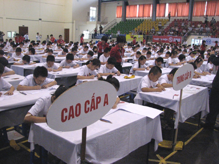 Báo Dân Trí - Gần 400 học sinh thi quốc gia môn “Bàn tính và số học trí tuệ UCMAS”