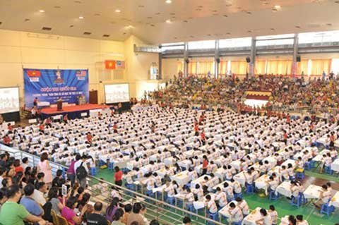 Báo Vietnam.net - Hơn 700 học sinh “đọ” trí tuệ qua bàn tính
