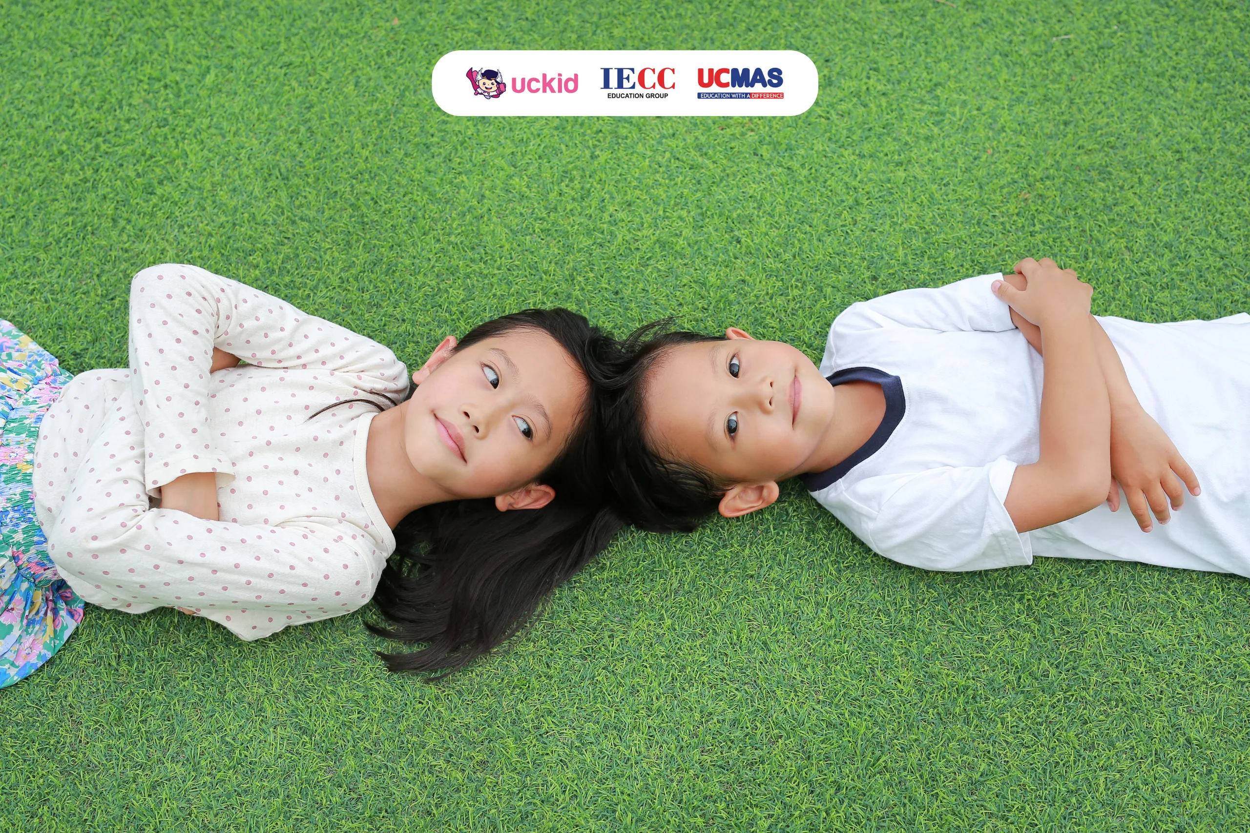 Ba mẹ nên áp dụng các phương pháp giáo dục sớm phù hợp để giúp trẻ hướng nội phát triển kỹ năng xã hội